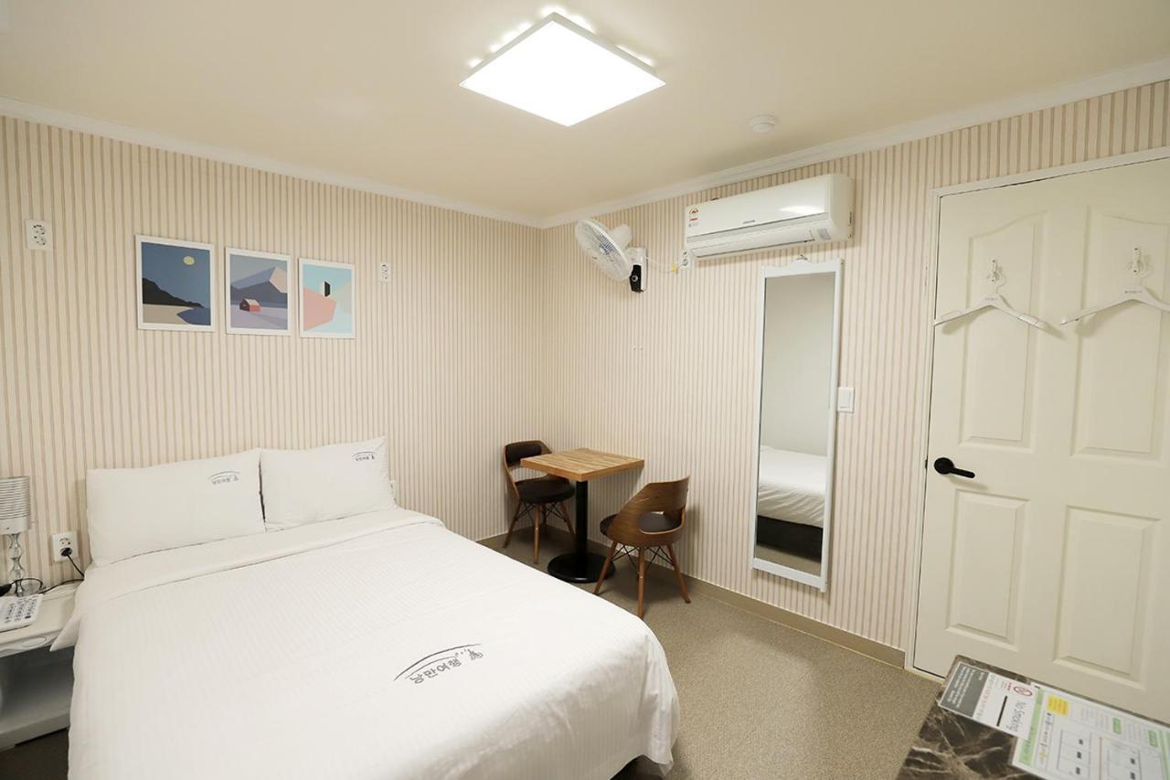Stay Romantictrip_Hostel Кёнджу Экстерьер фото