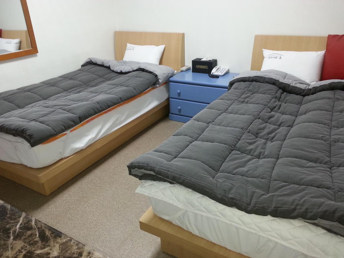 Stay Romantictrip_Hostel Кёнджу Экстерьер фото
