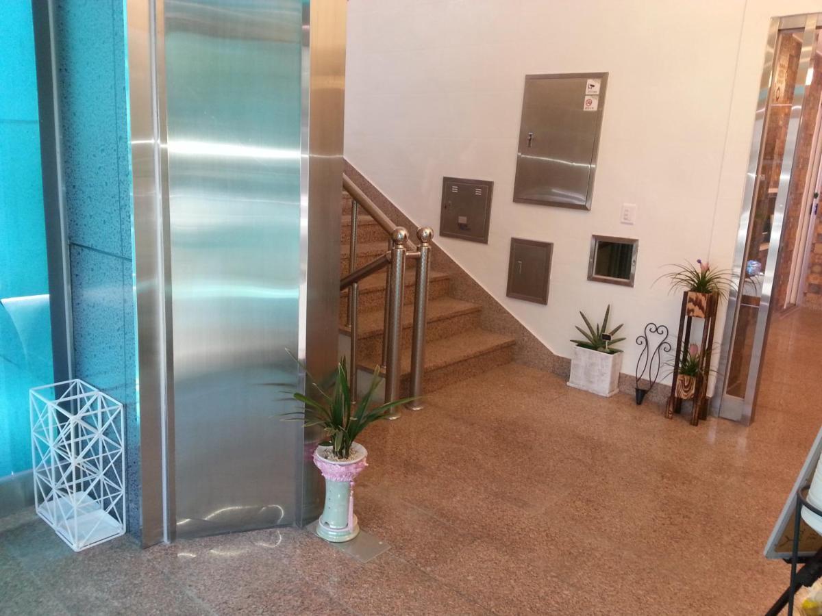 Stay Romantictrip_Hostel Кёнджу Экстерьер фото